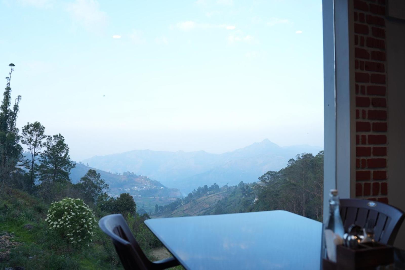 Aura Crimson Vistas Hotel Kodaikanal Eksteriør billede