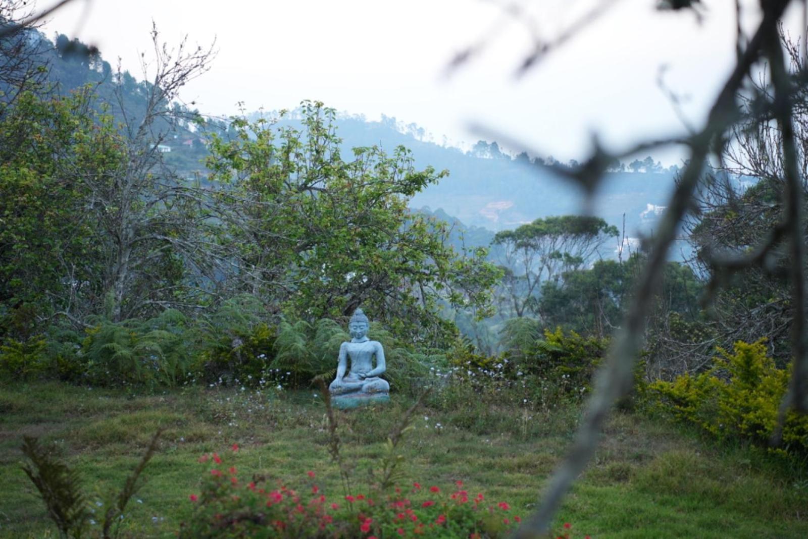 Aura Crimson Vistas Hotel Kodaikanal Eksteriør billede