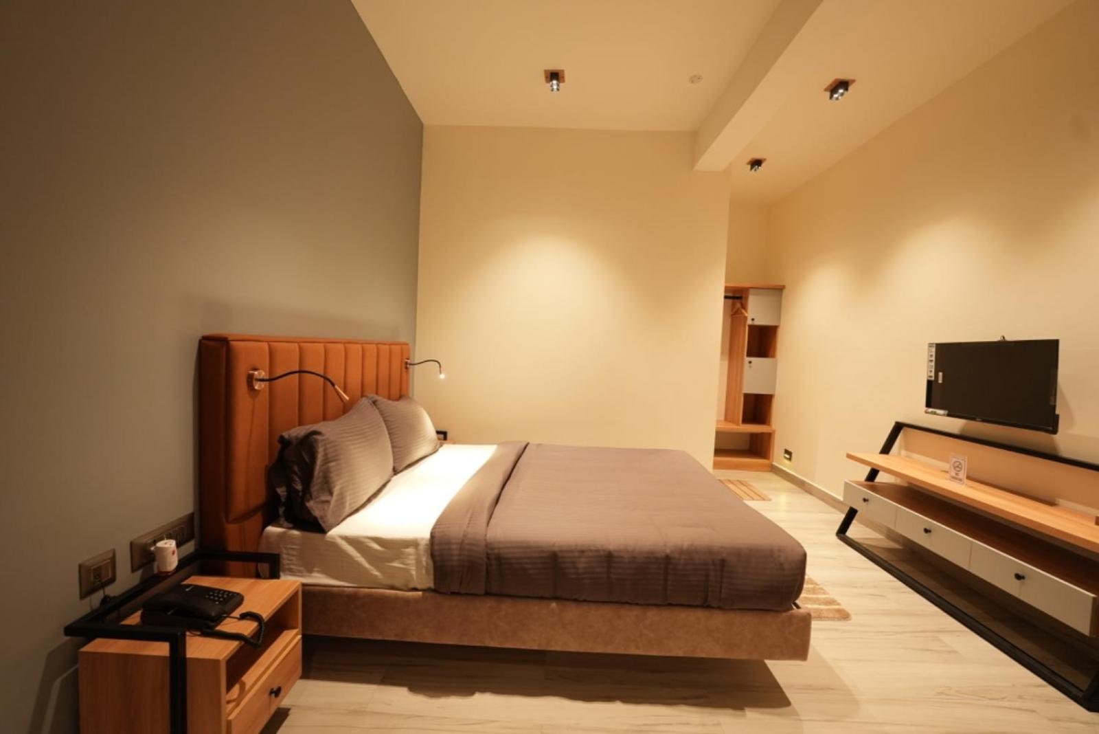 Aura Crimson Vistas Hotel Kodaikanal Værelse billede